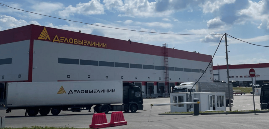 Деловые линии (Белые столбы)
